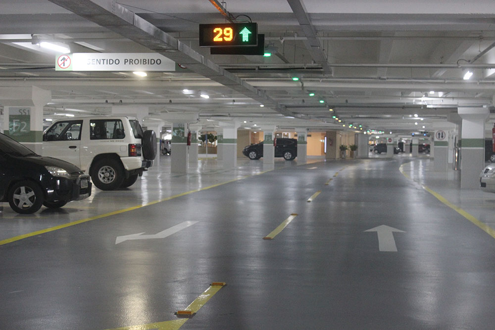 Sistemas de controle de acesso implantados pela Cruz Engenharia.