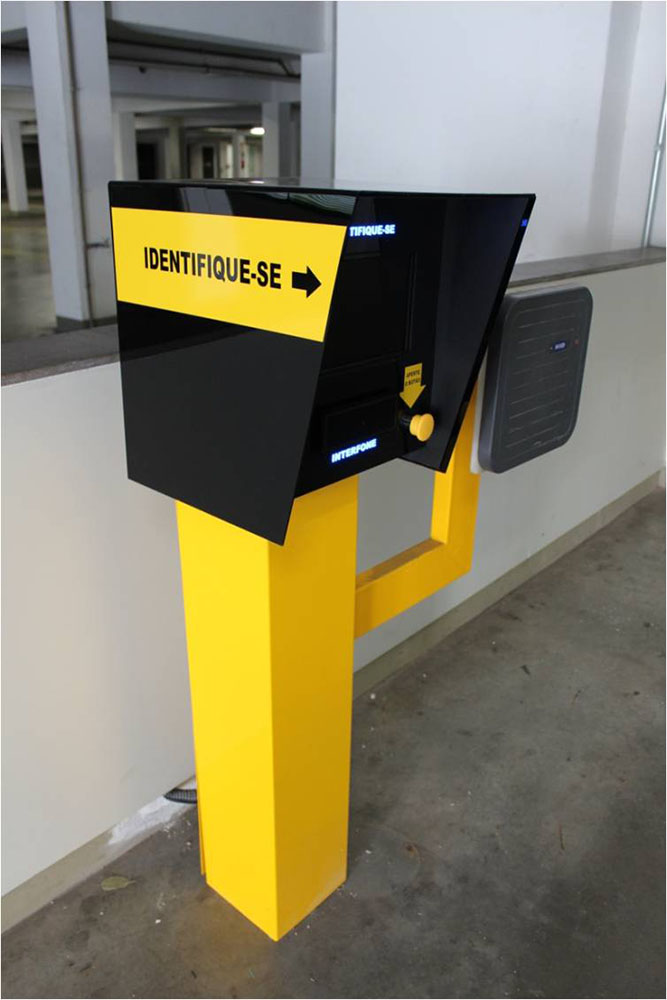 Sistemas de controle de acesso implantados pela Cruz Engenharia.