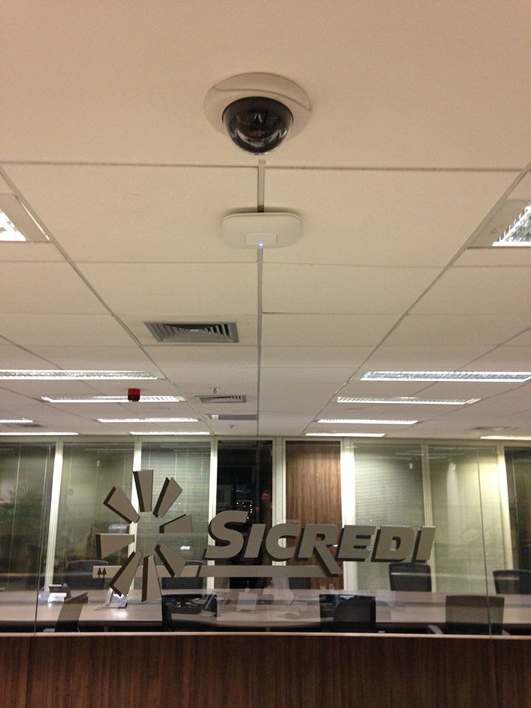 Sistemas de vdeo monitoramento implantados pela Cruz Engenharia.